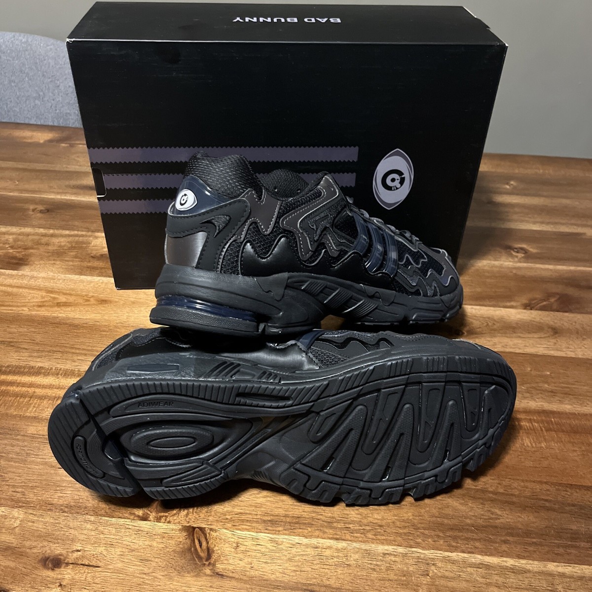 adidas Bad Bunny Response CL Triple Black Men's Shoes Size 13.5