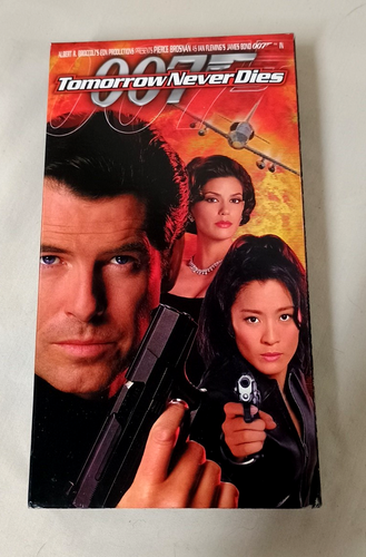 James Bond 007 Tomorrow Never Dies VHS Box Set, (7) Cards, Live Like Bond Entry - Picture 3 of 8