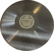 TEX BENEKE AN OLD SOMBRERO / DREAMY LULLABY 78 RCA Victor 20-2584 1947