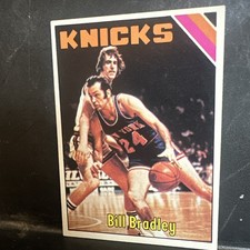 1975-76 Topps - Bill Bradley #37 - New York Knicks - NM, HOF 