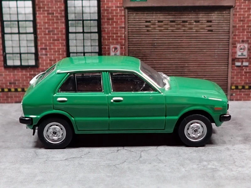 NOREV / 1:43 1977 Daihatsu Charade G10 (Green).