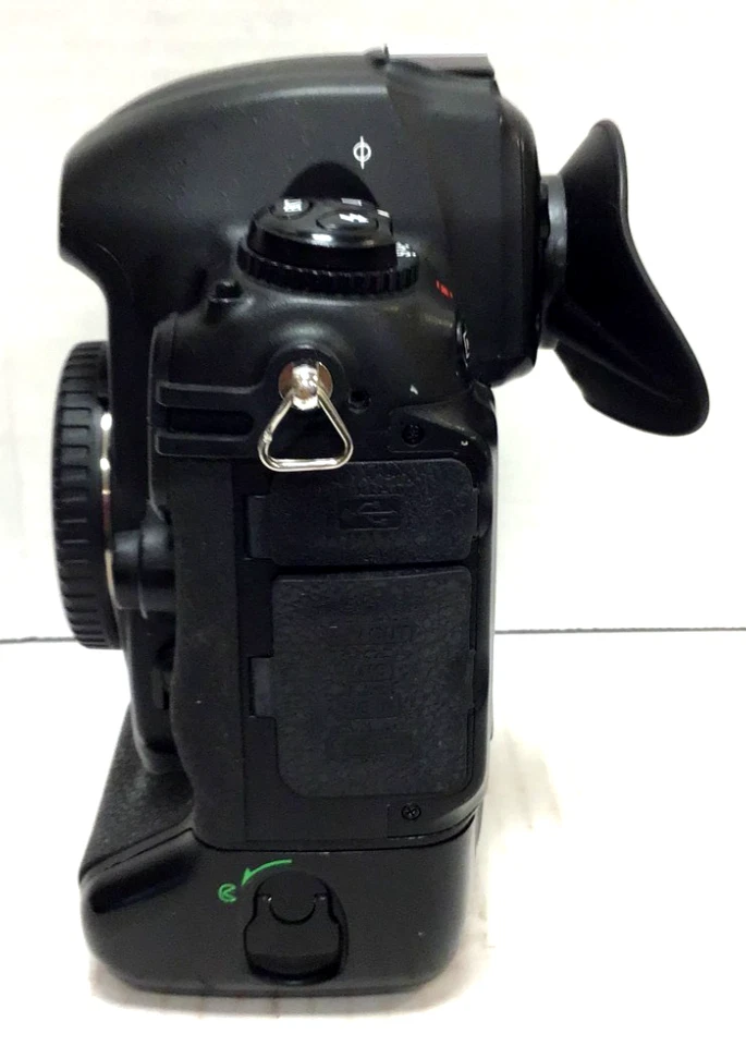 Cámara digital Nikon D3S 12,1 MP FX SLR (MA3) - solo cuerpo Foto 4 de 4