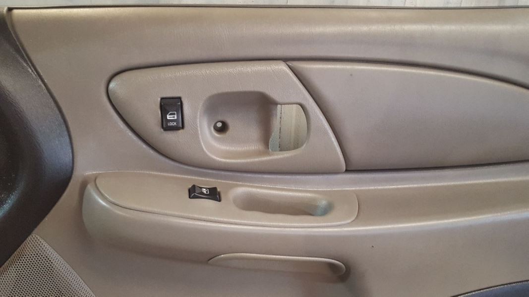00-07 CHEVROLET MONTE CARLO PASSENGER RH RIGHT Door Trim Panel | eBay