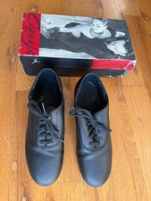Capezio Classic Oxford Tap Shoes   Black   Size 9W with box 