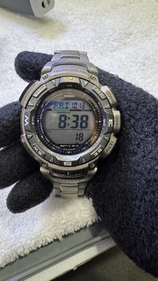 Casio Pro Trek Gray Men's Titanium Bracelet Watch PRG-240T Pre Owned