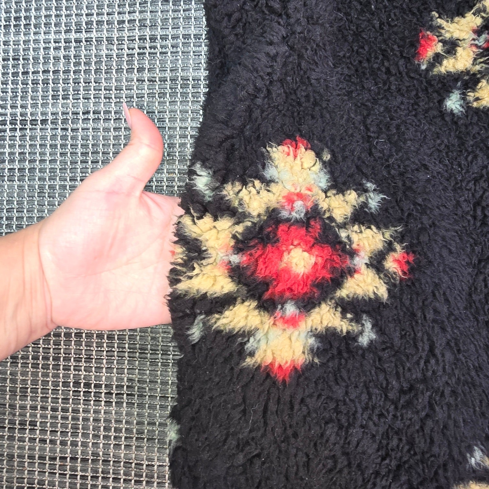 Picture 3 of 11