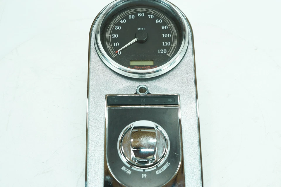 04 Harley Softail FLSTF Fat Boy OEM Fuel Tank Dash Console Speedometer NOKey 13K - Imagem 4 de 4