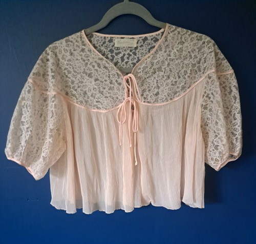 Vintage Barbizon Ariel Bed Jacket Crystal Pleated Nylon Lace Sz S Pale Peach 