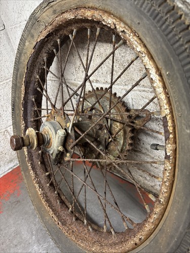 Early Matchless G9 Ajs Model 20 Rear Wheel Brakes Axle - Picture 7 of 8