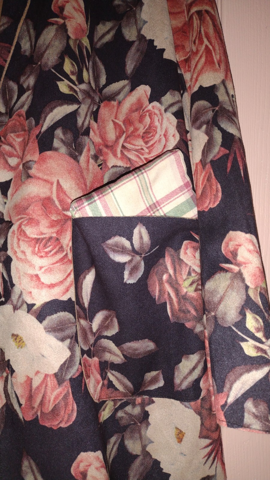 Solitaire Floral Medium 💯% Polyester Long Sleeve… - image 4