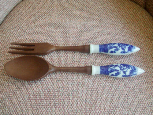 Vintage Blue Willow Serving Salad Set Ceramic, Wood Spoon & Fork