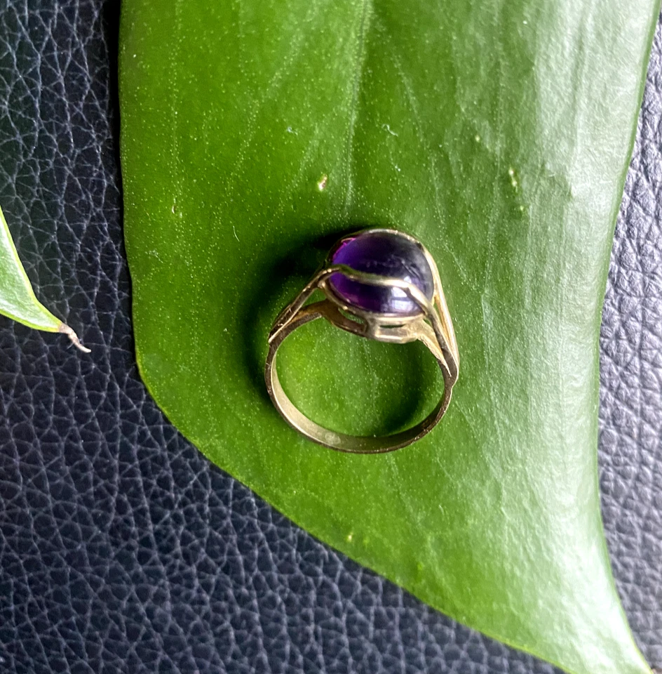 Ring Goldring mit 333er Gold / 8kt mit Amethyst sehr elegante Form Vintage - Bild 4 von 4