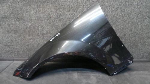 W12-77 * Mercedes-Benz W204 C-Klasse  Kotflügel Links - 197 Obsidianschwarz Met