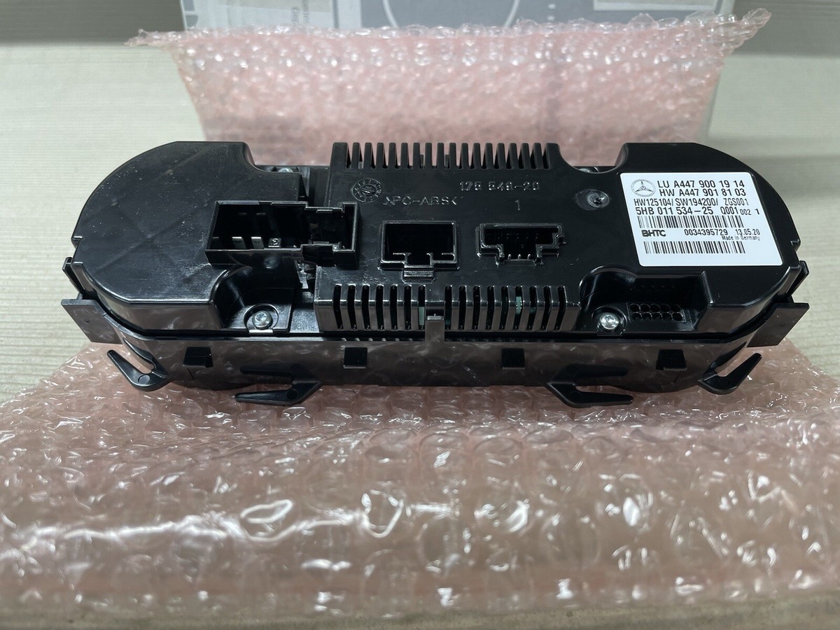 Mercedes-Benz VITO W447 Climate Tempmatik A4479001914 CONTROL UNIT 