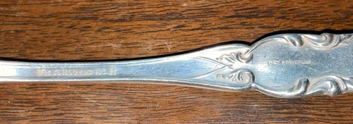 Set of 2 Pieces Serving Forks Wm Rogers GRENOBLE GLORIA 1906 Silver Plate A1 - Picture 7 of 7