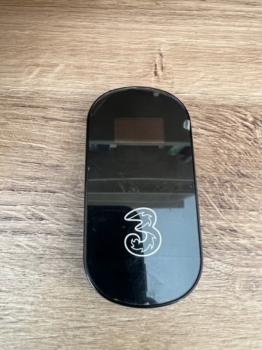 Huawei E586 Mi-Fi Mobile Hotspot 3 Mobile Network (non-paired) - Picture 2 of 8