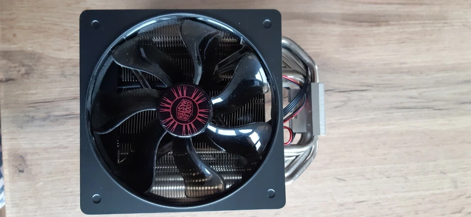boxed Cooler Master V6 GT CPU fan (LGA 1155)  - Image 2 of 4