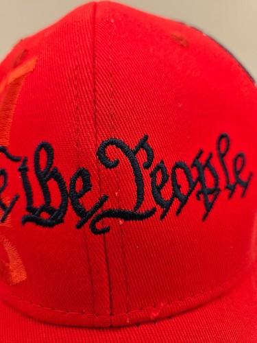 We The People Patriotic Red White & Blue Snap Back Baseball Trucker Cap NWT - 第 3/9 張圖片
