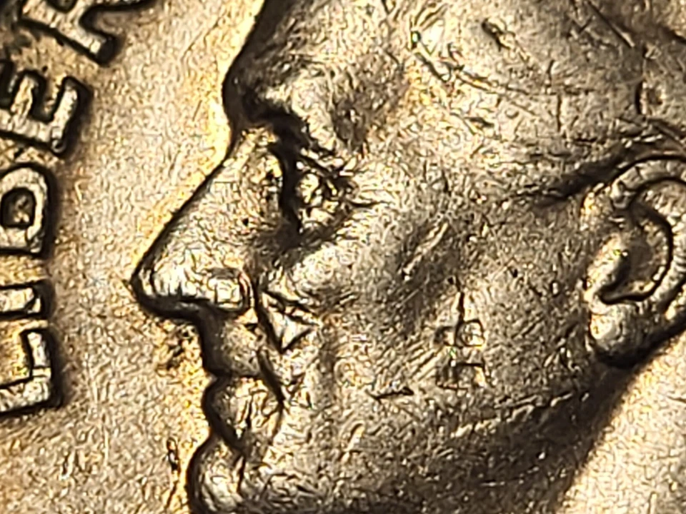 1991-P Roosevelt Dime - Major DIE Chip Errors - RARE One of a kind!! - Image 2 of 3