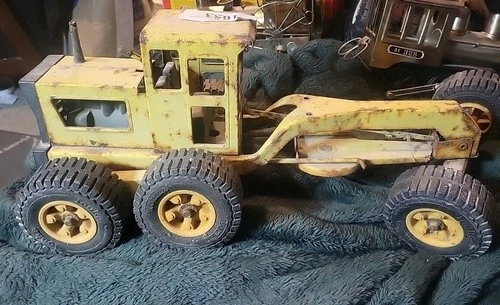 Vintage 1970s Tonka Truck Road Grader Shows Wear But Structurally OK