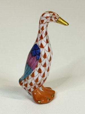 Herend Ungarn handbemalte Porzellan Gans Figur selten Goldschnabel 6 cm ca..