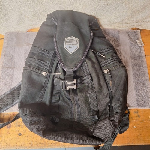Nike LeBron Backpack Strive For Greatness "23" Black BA5987-010 Bag