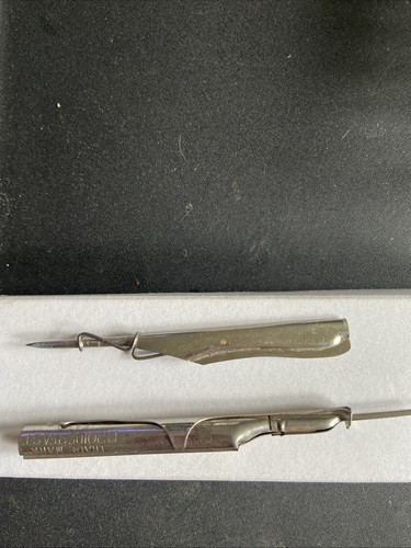 Lot Of 2 Vintage Sewing Broiderfast/unbranded Embroidery Needle Tools