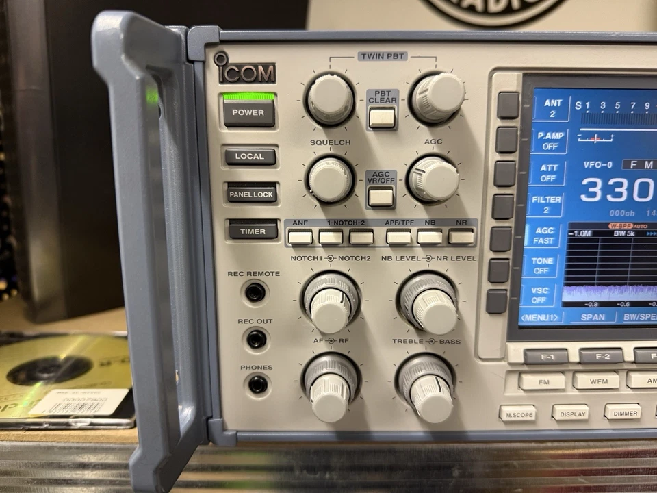 Icom ic r 9500 pari al nuovo Full Set Imballo Originale Garanzia 24 mesi - Image 2 of 4