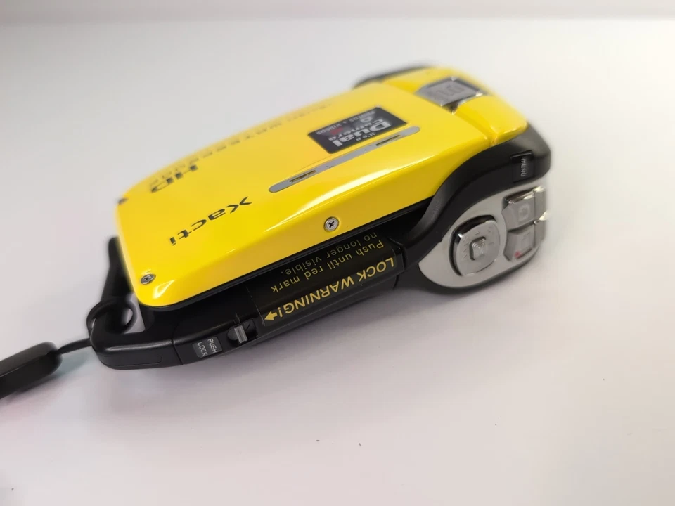Sanyo VPC-CA9 Dual Camcorder Camera Yellow Waterproof HD Xacti, No Battery.  - Image 3 of 4