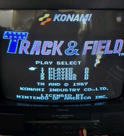 Lot Of 8 Nintendo NES 5 Screw Variants. Elevator Action Mach Rider Excitebike 