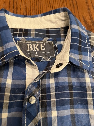 BKE The Buckle Youth Boys Longsleeve Button Shirt S (8) Blue/Black/White - Picture 4 of 6