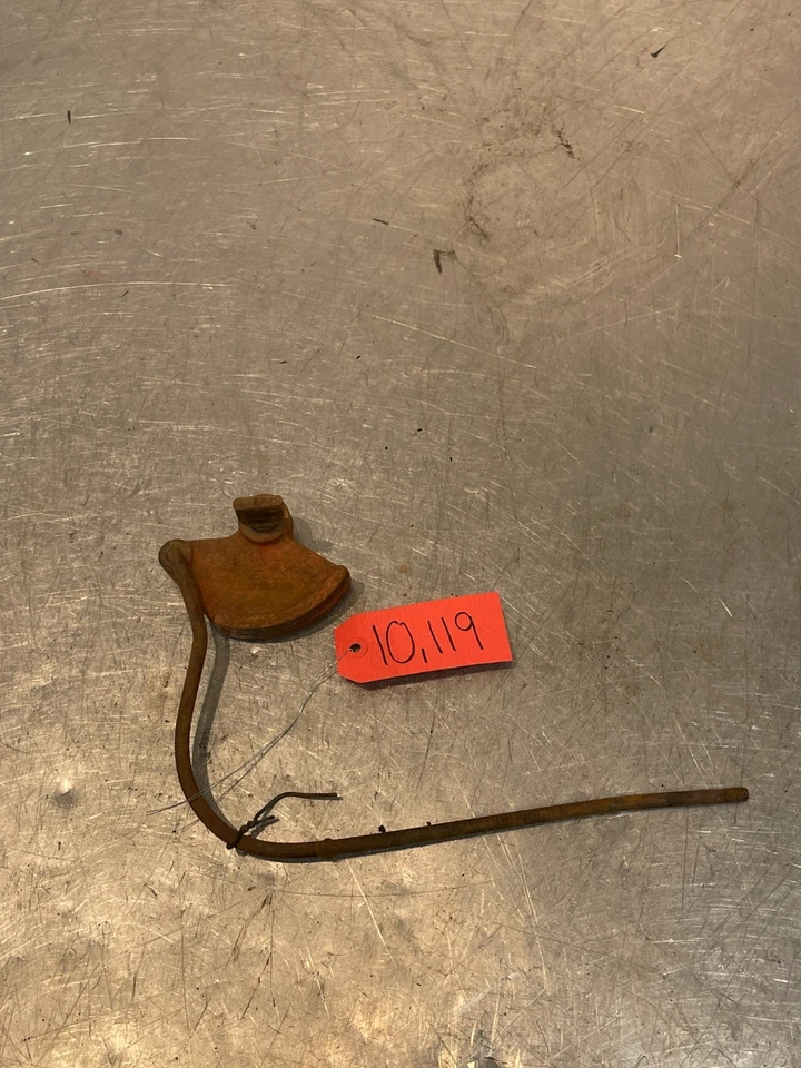 1961 Allis Chalmers AC D17 Tractor Brake Lock Parts AM4698 - Image 2 of 4