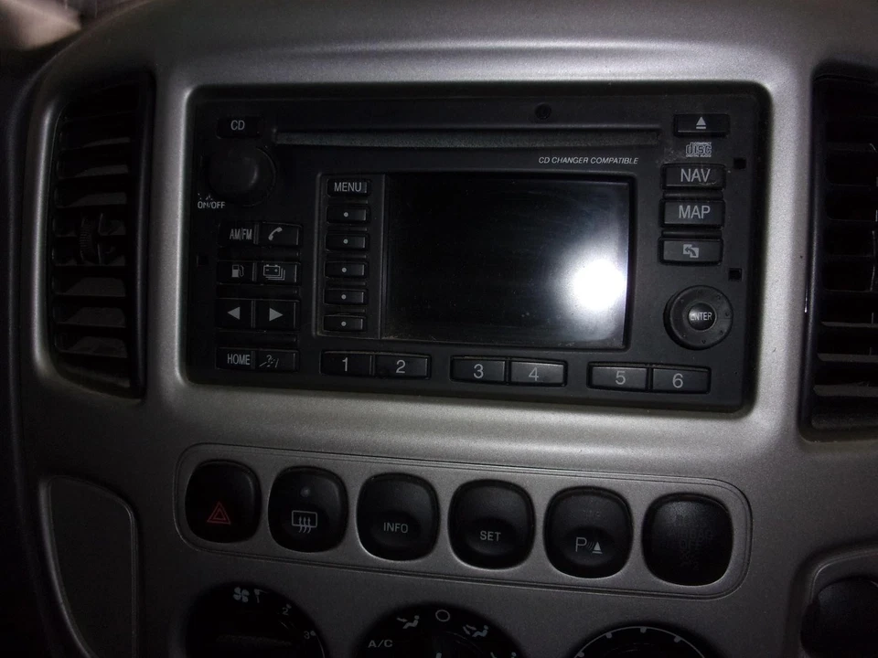 Used A/C Selector Switch fits: 2006 Ford Escape Front main control AC 2.3L VIN H - Image 3 of 4