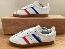 Adidas Gazelle - UK 8.5 custom Vespa theme