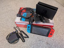 Nintendo Switch HAC-001(-01) Handheld Console - 32GB - Blue/Red - Boxed