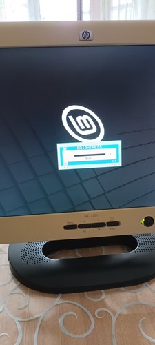 4:3 14" Zoll monitor HP L1420 , VGA , DVI , 90° Schwenkbar / Hochformat möglich - Bild 8 von 21