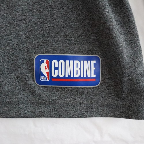 San Antonio Spurs 1/4 Zip Pullover Mens Medium Under Armour NBA Combine Fitted - Picture 3 of 7