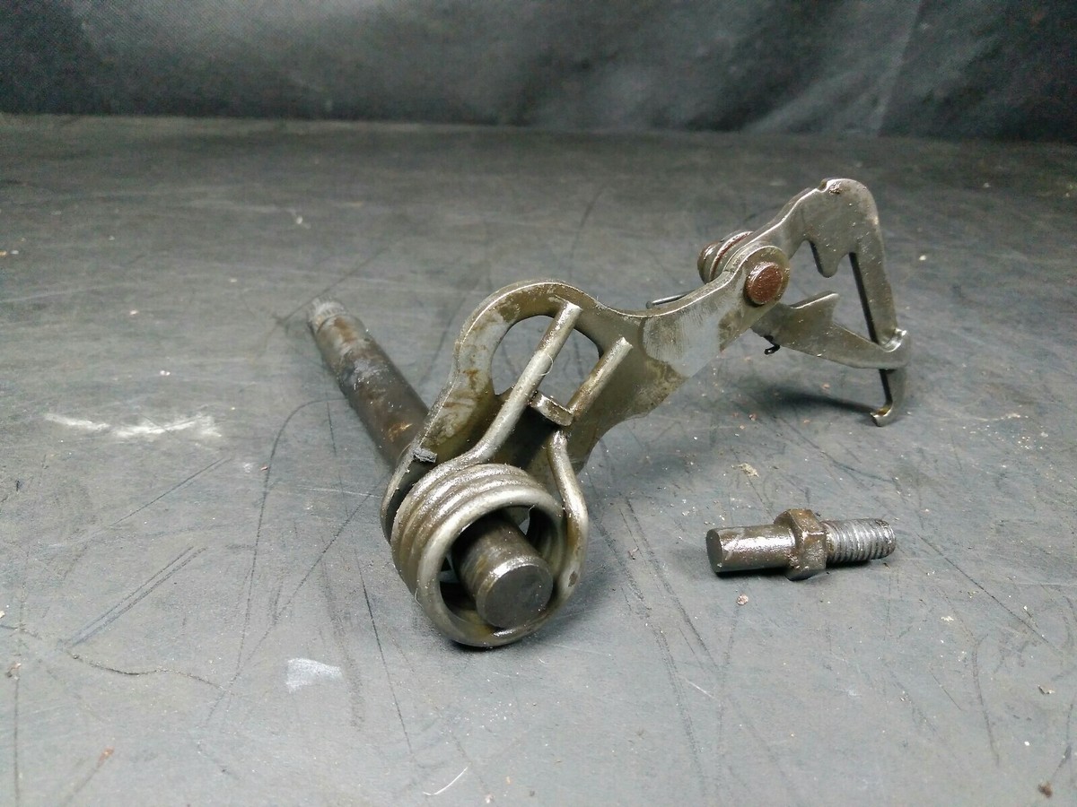 1984 Kawasaki GPZ550 GPZ ZX 550 ZX550 shift shifter shaft rod 84