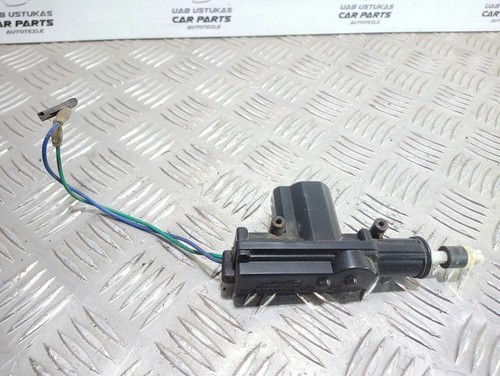 Audi 80 90 B3 1990 Vorne rechts Stellmotor Zentralverriegelung UST64460