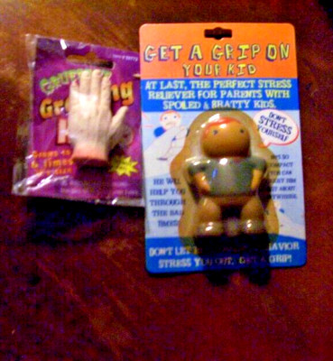 GET A GRIP ON YOUR KID STRESS RELIEVER ANXIETY BONUS GRUESOME GROWING HAND