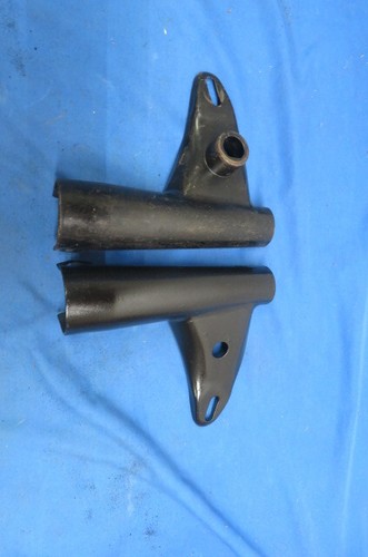 Triumph T120R, TR6 Top Fork Covers, Headlight Ears, 1968-70 # 97-2161 97-2162