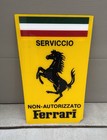 Foto 1 di 10