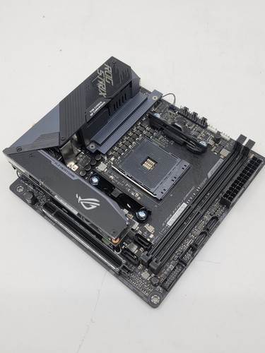 Płyta główna ASUS ROG STRIX X570-I Gaming Wifi AMD AM4 DDR4 ITX - Zdjęcie 5 z 6