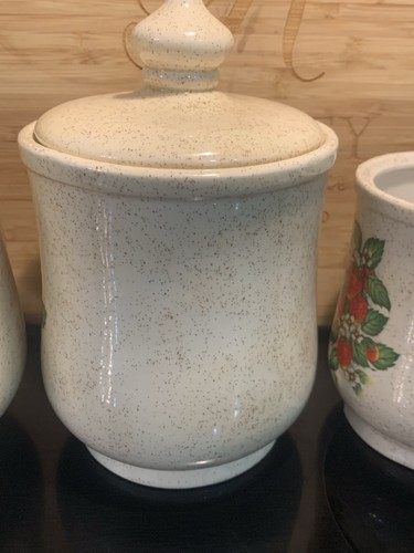 Vintage 70s/80s Strawberry Fields Stoneware Ceramic Canister Set Some Chipping - Picture 11 of 19