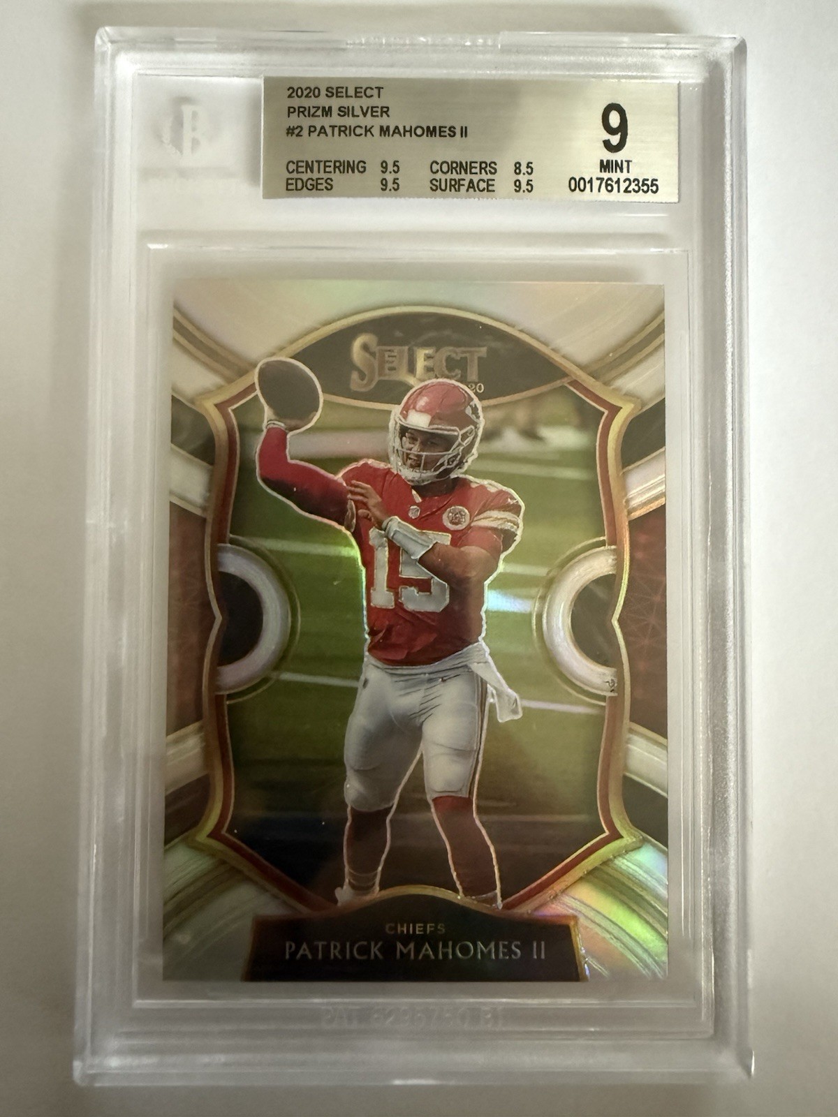 Patrick Mahomes - 2020 Panini Select  Prizm Silver - Concourse II MINT 9 #2
