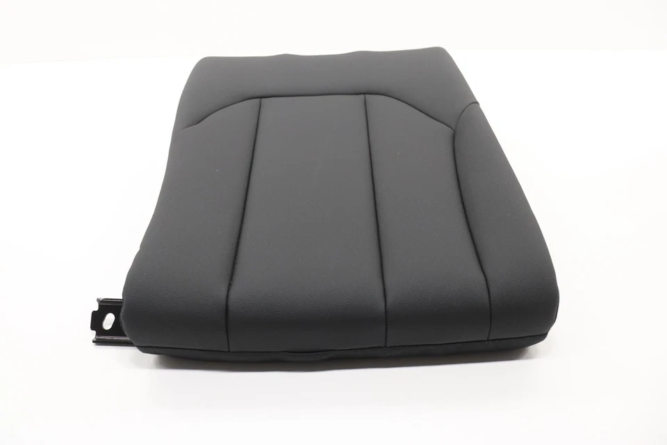 BMW 330I 2020 asiento trasero Foto 2 de 4