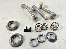 BORGWARD Isabella Kleinteile Griffe Kurbel Tür  vorne rechts, zum Aufarbeiten