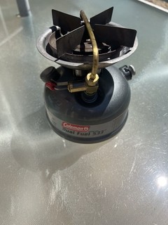 Coleman Modell 533 Dual Fuel Single Burner Campingkocher / Silbergrau