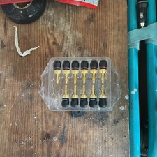 Banana Plugs (11)
