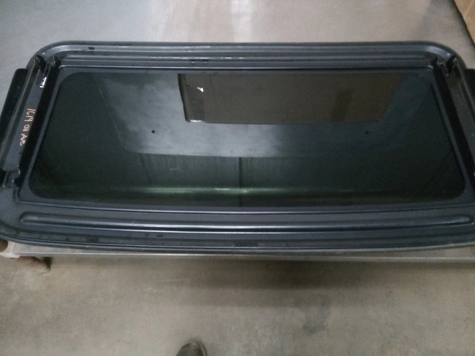 08-14 Dodge Avenger Chrysler 200 Sebring techo corredizo conjunto de vidrio OEM 68003464AB Foto 3 de 4